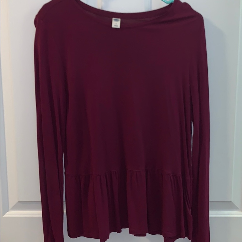 Old navy long sleeve shirt